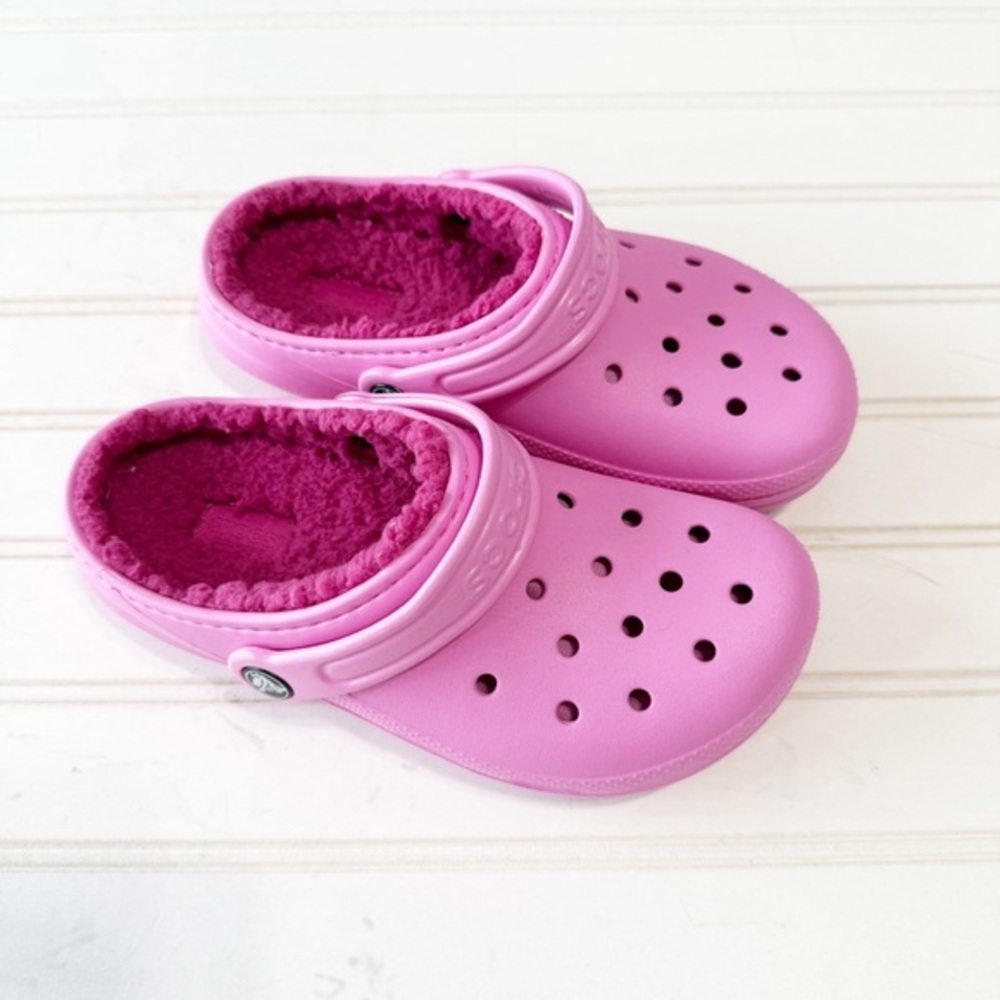 Kids Dark Pink Fuzzy Crocs